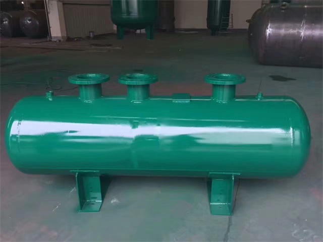 1679991473376569.jpeg 新青新青新青蒸汽分气缸1.jpeg